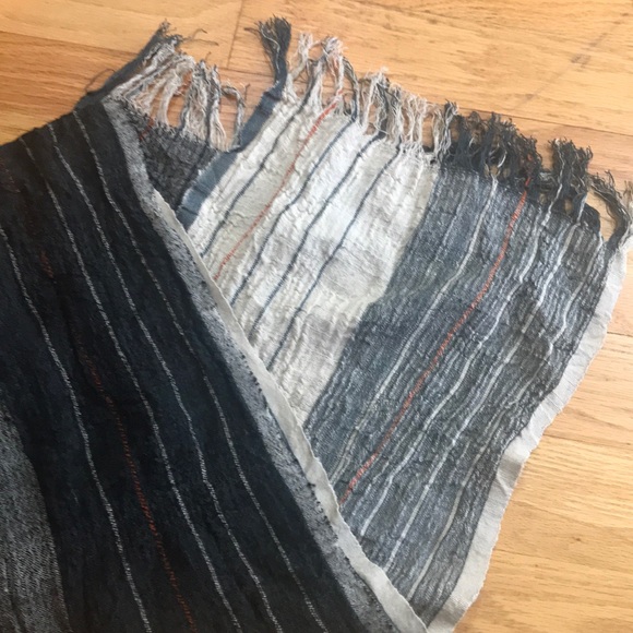 APOLIS GLOBAL CITIZEN SCARF - Picture 6 of 7